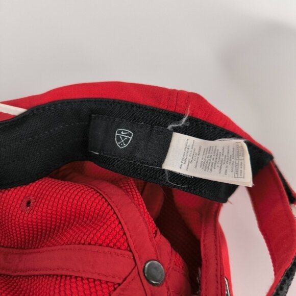 Nike Golf Tour Legacy Tennis Preppy Ferrari Red Strapback Hat Cap - Picture 6 of 7